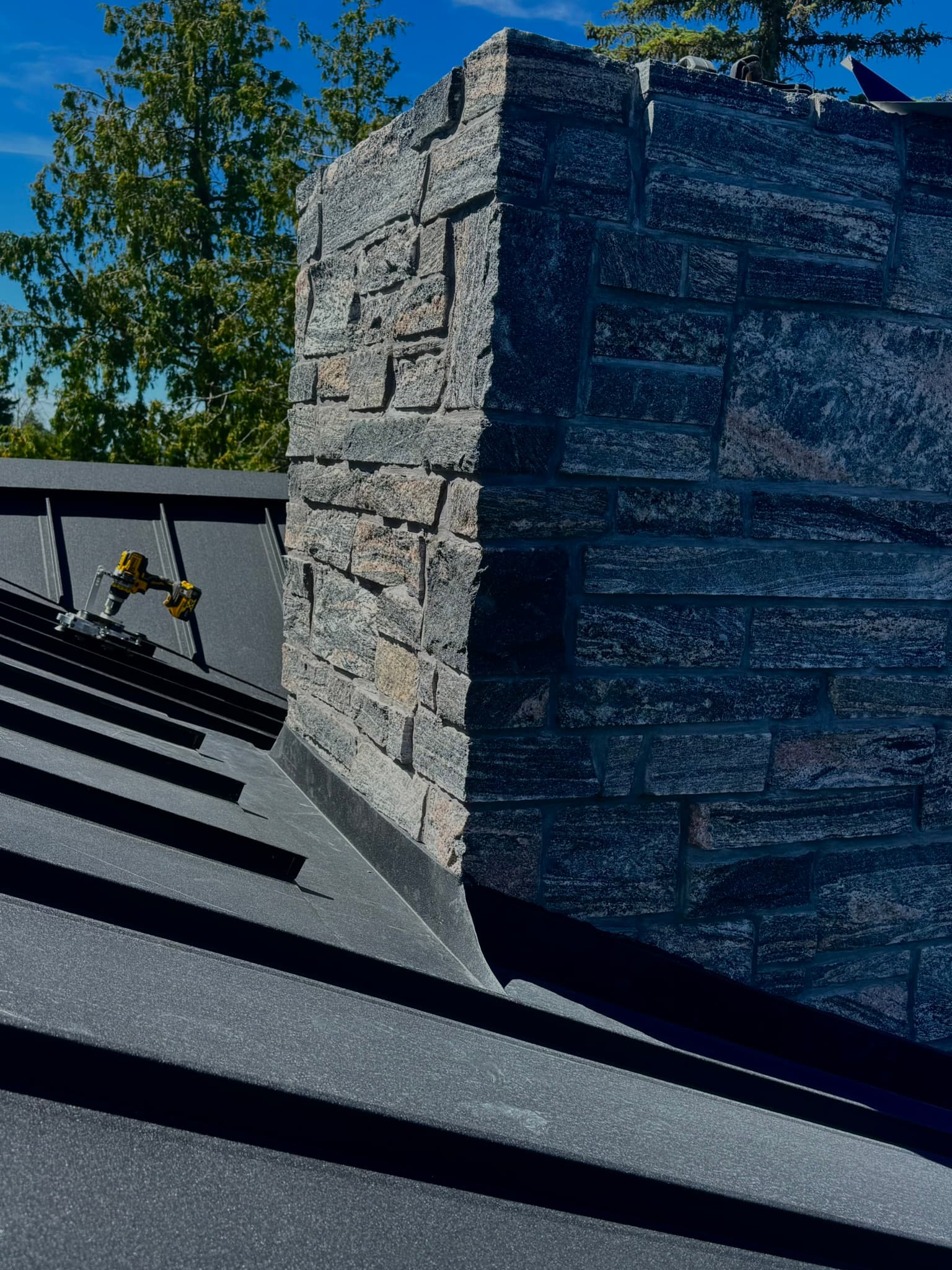 Standing seam installation — Kawartha Lakes