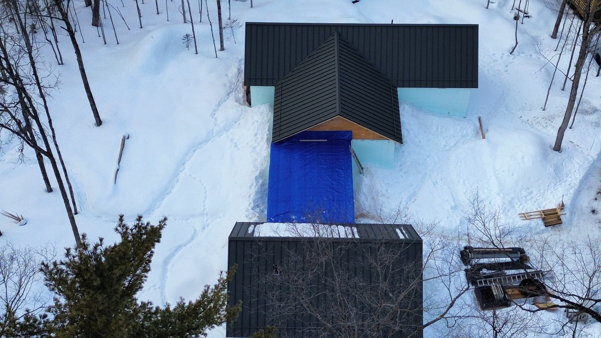 Residential standing seam metal roof