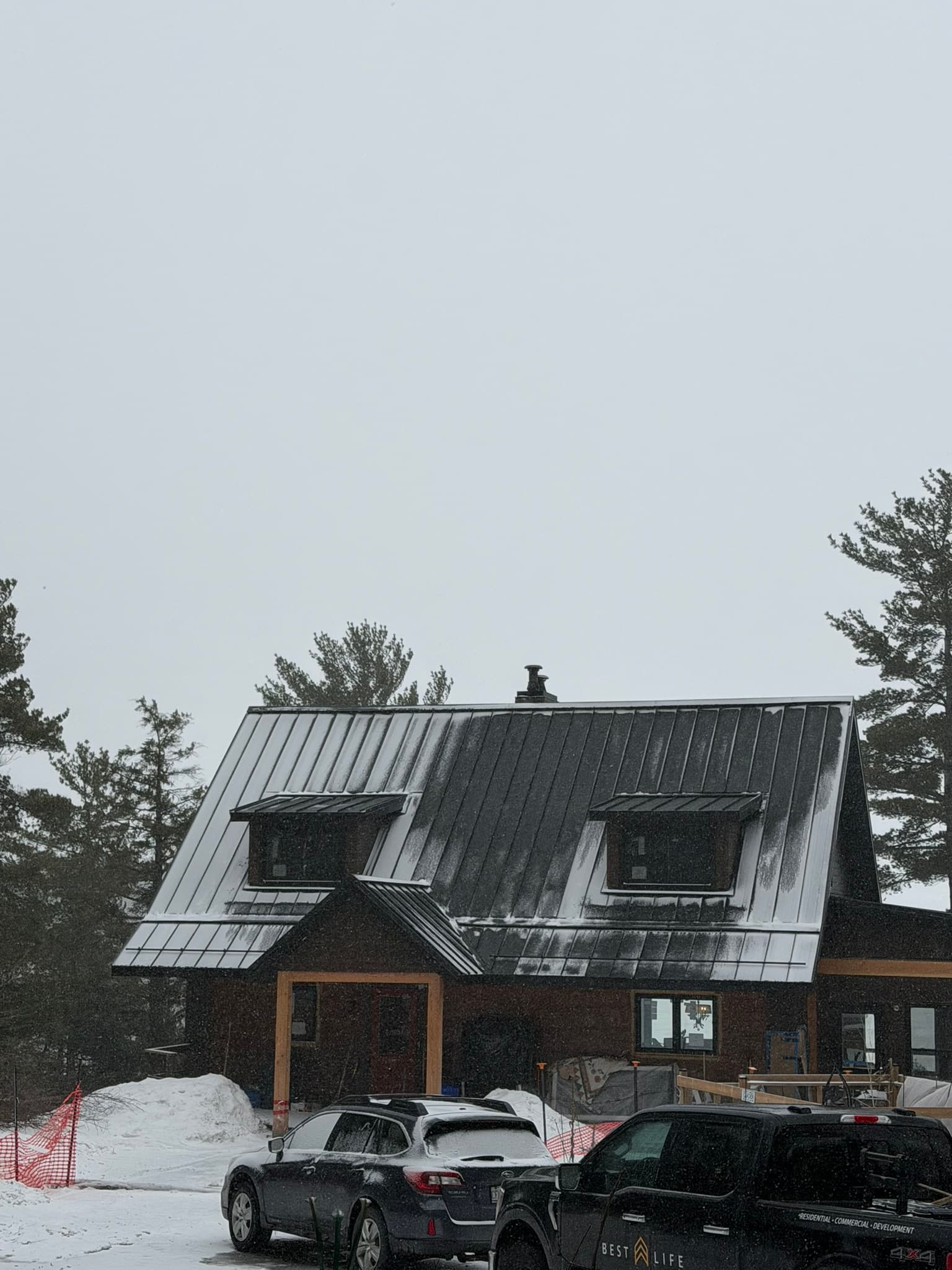 Standing seam metal roof — Bracebridge